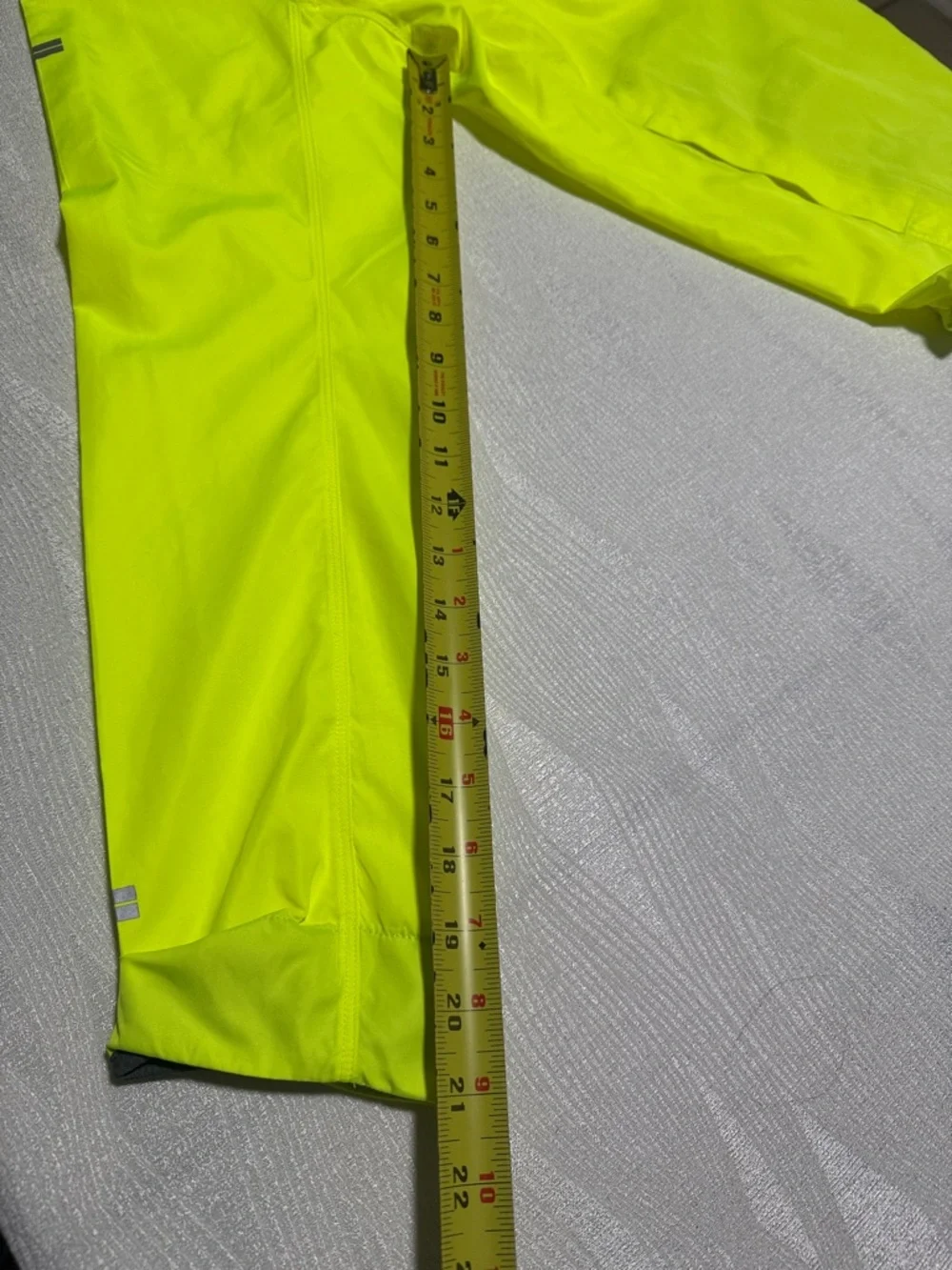 Brooks Neon Yellow Reflective Running Jacket - Picture 6 of 15